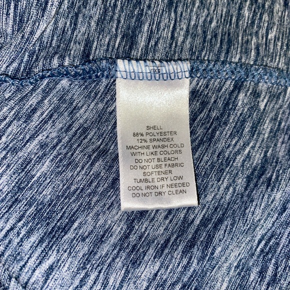 EMS Women's Techwick Essence 1/4-Zip Pullover - Picture 3 of 4